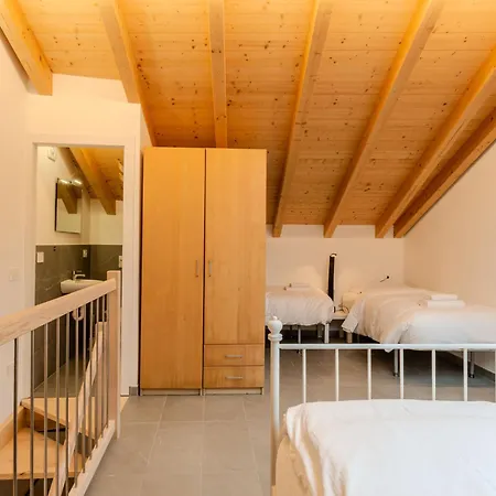 Appartamento Riflessi By Interhome Colico