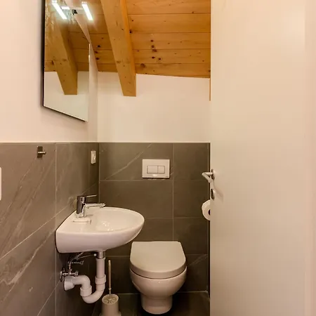 Appartamento Riflessi By Interhome